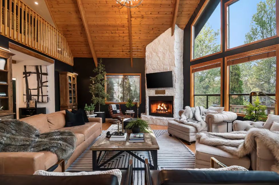 Great room at Twin Pines